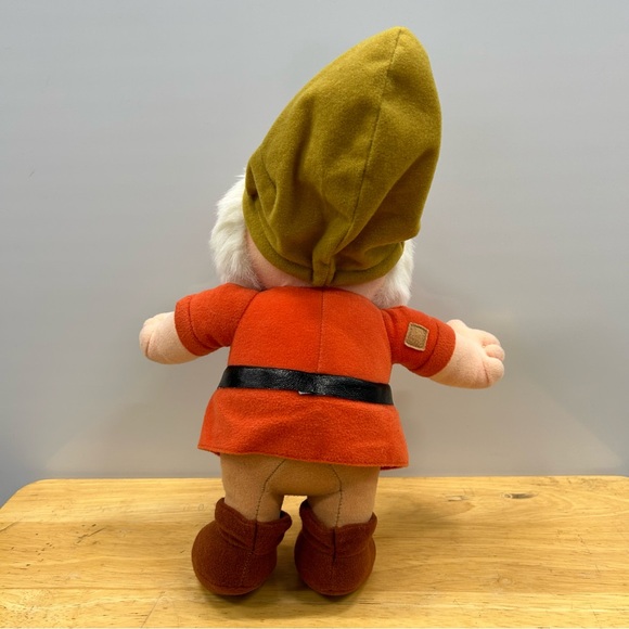 Vintage Mattel Disney Snow White & The Seven Dwarfs Doc Plush Figure 1993 11" - Picture 2 of 9